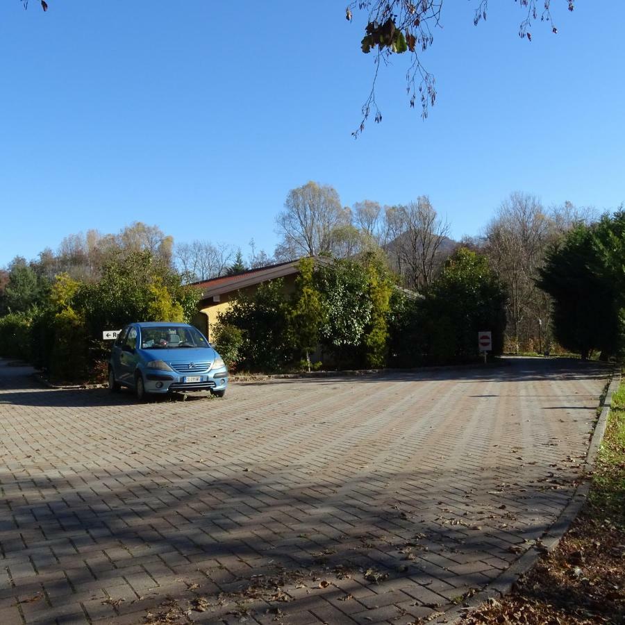 Agriturismo Campo Dei Fiori Rancio Valcuvia Eksteriør bilde