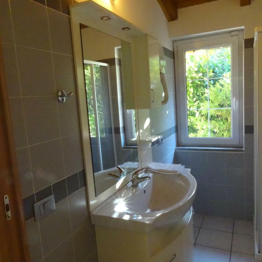 Agriturismo Campo Dei Fiori Rancio Valcuvia Eksteriør bilde